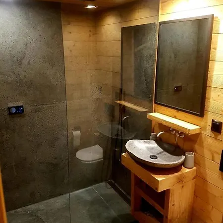 Pod Lasem Domek alpejski *