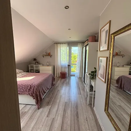 Homestay Pod Lasem Krynica Zdroj